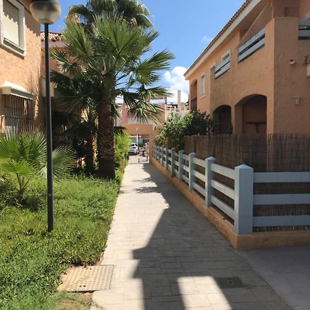Playas Del Sur Apartamento Vera Ngoại thất bức ảnh